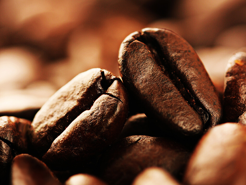 Koffein gilt als konzentrationsfördernd und munter machend. © ryan / shutterstock.com
