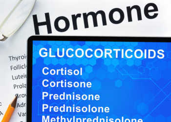 Grundsätzlich gilt bei der Glucocorticoide-Dosierung: „As high as necessary, as low as possible.“ © designer491 / shutterstock.com