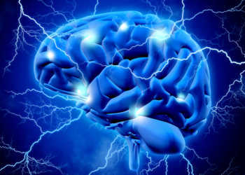Elektrische Hirnstimulation nach Schlaganfall kann das Gehirn bis ins hohe Alter fit halten. © Kjpargeter / shutterstock.com