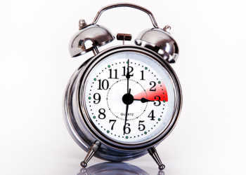 Chronobiologie und Zeitumstellung: Besser wäre eine Zeit. © Edler von Rabenstein / shutterstock.com