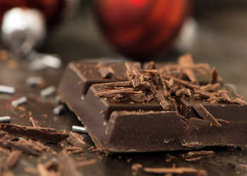 Moderates Schokolade essen scheint gut für Herz und Gefäße zu sein. © Dora Zett / shutterstock