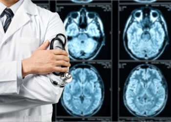Diagnostik bei Multiple Sklerose: MRT vom Gehirn. © Billion-Photos / shutterstockcom